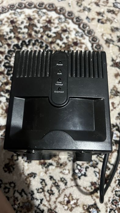 Стабилизатор напражение