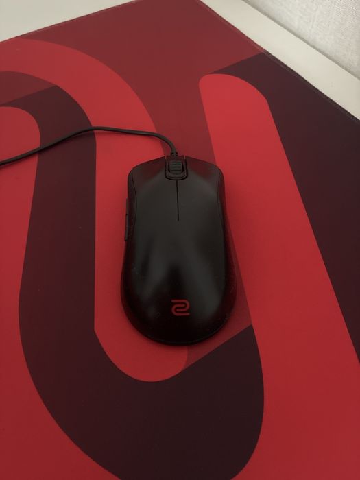 СРОЧНО продам мышь zowie za11b