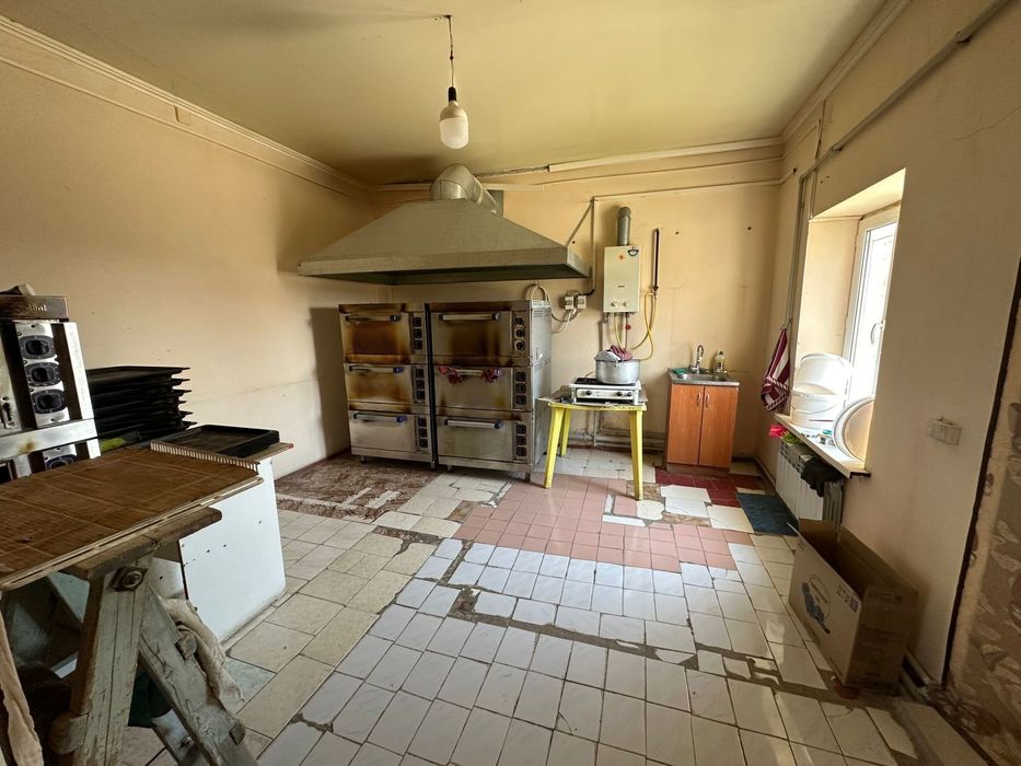 магазин с ЗУ м/в Барысхан