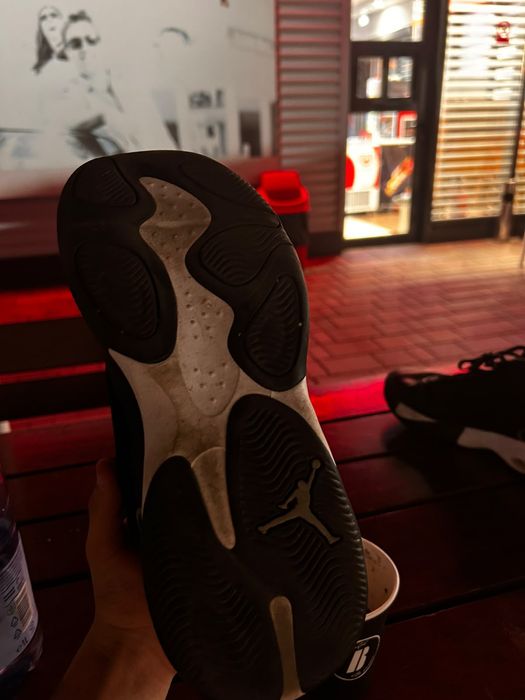 nike air jordan flight black and white