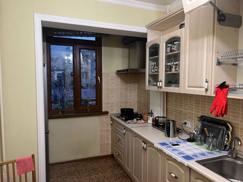 Сдам квартиру метро ойбек