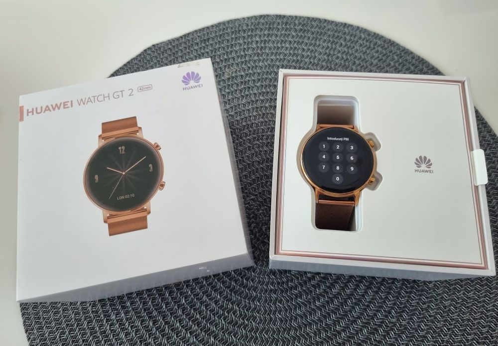 Smartwatch Huawei Watch GT 2 42mm Rose Gold / Elegant – Pachet complet, ca nou