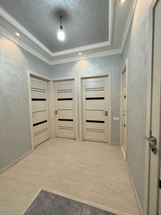 Yunusobod 12-mavzeda 3 xonalik uy sotiladi