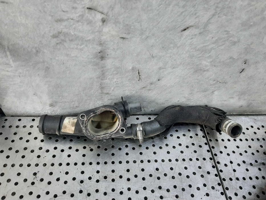 flansa racire 2.0 tdi  brd audi a4 b7  2004-2008  038121132g