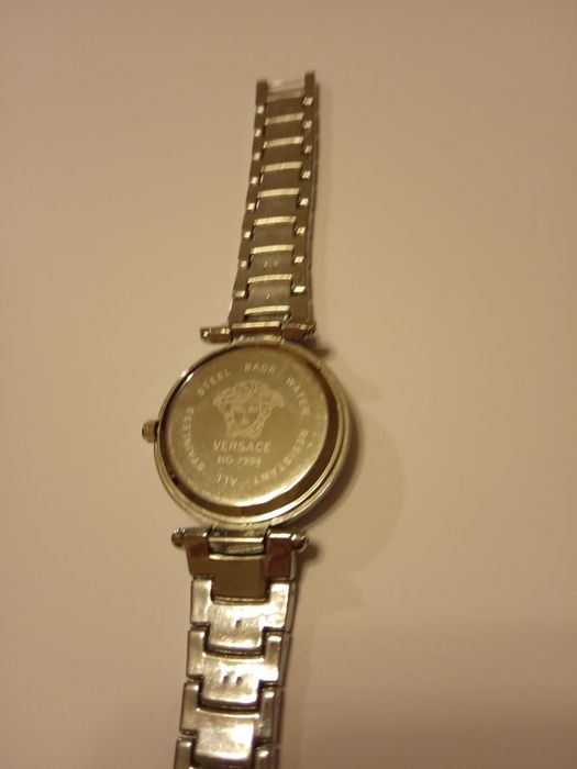 Часы женские Versace