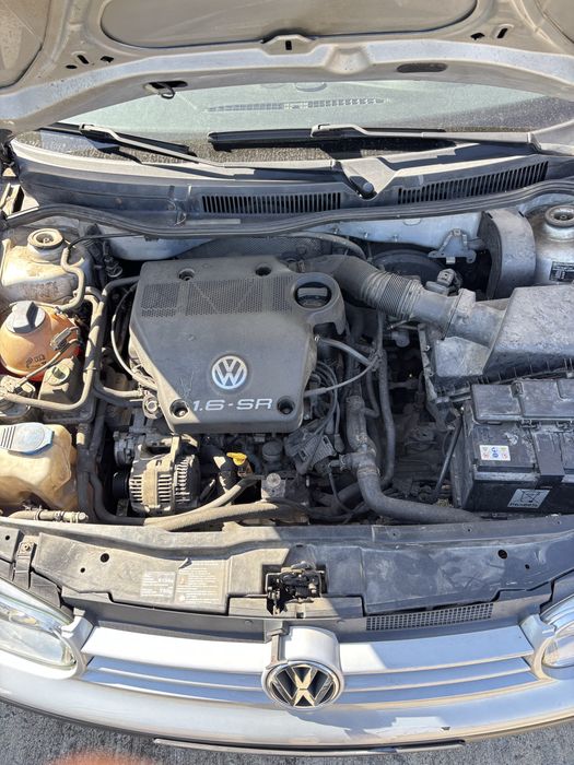 Golf 4 1.6sr на части