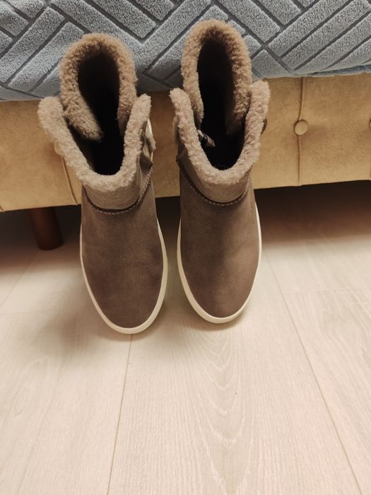 Cizme UGG piele întoarsă originali