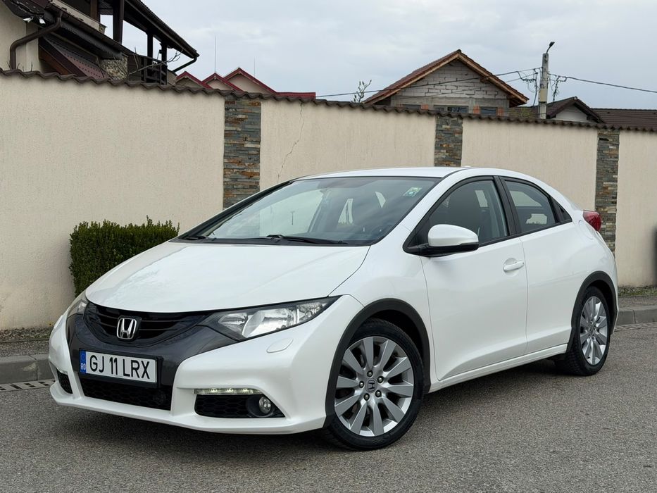 Honda Civic 1.6 diesel / 2013 - stare perfecta - recent inmatriculat