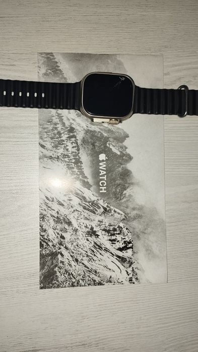 Smart Watch Ultra — Komplektda 2 ta remeshok va zaryadlovchi