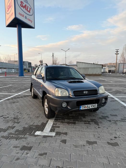 Vând Hyundai Santa Fe