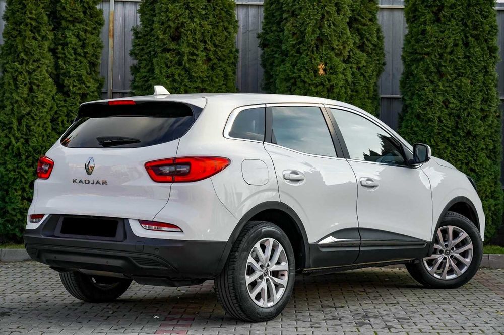 Istoric Renault-CarPlay-Android Auto-Gps