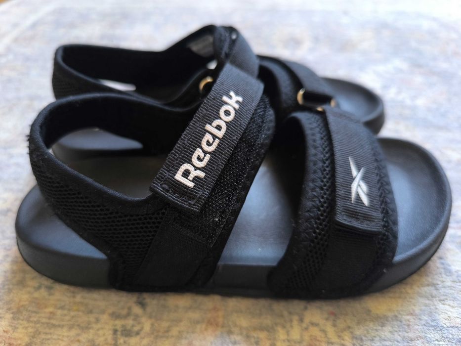 Сандали Reebok 32