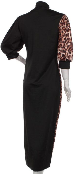 Прекрасна рокля за повод