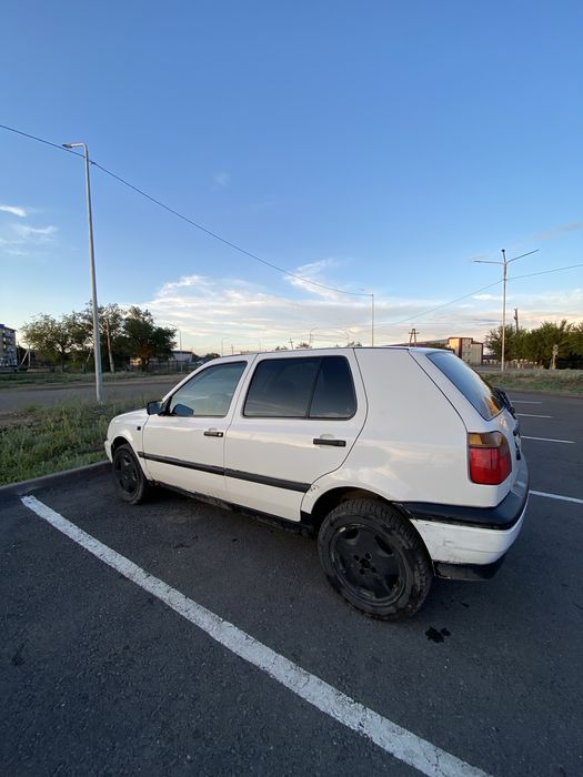 Volkswagen Golf 1993