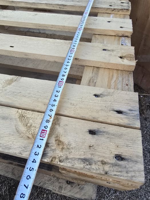 Paleti de diferite dimensiuni