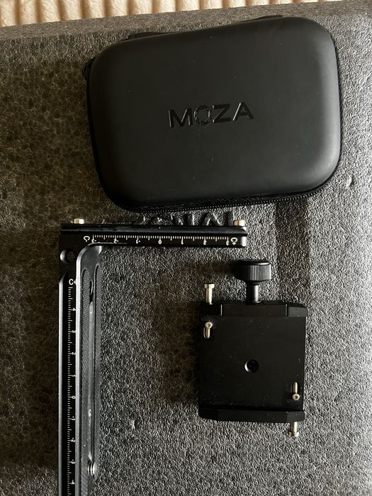 De vânzare gimbal MOZA AirCross 2 – stare foarte bună