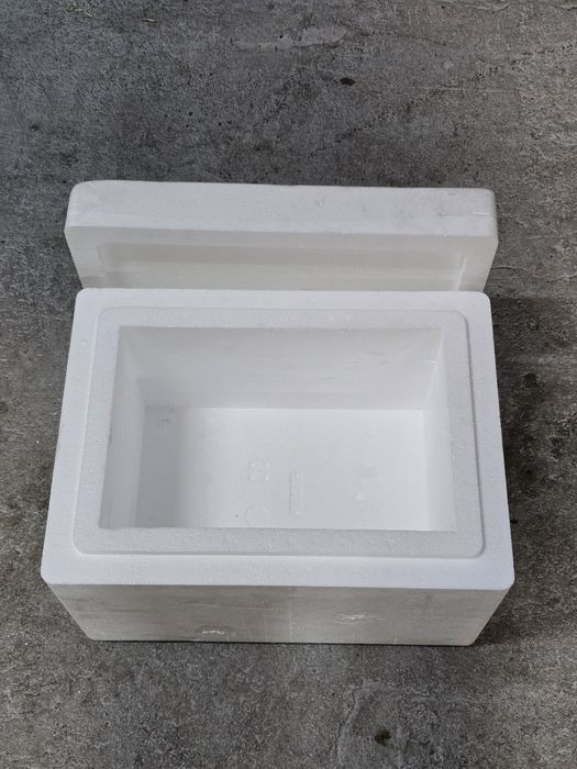 Пенопластовый бесшовный термокороб(термобокс) с крышкой