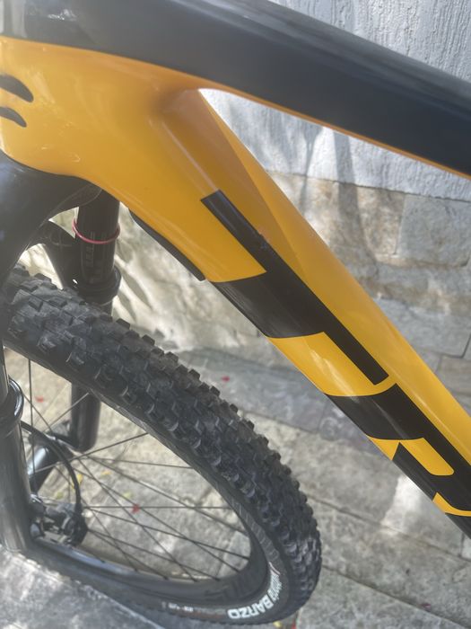 Най-висок клас карбонов велосипед Trek Procaliber 9.7 Gen2