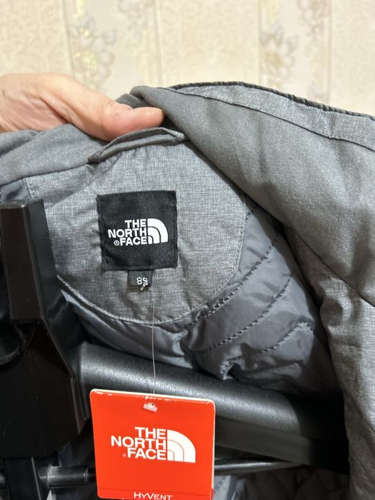 Женская куртка бренд THE NORTH FACE