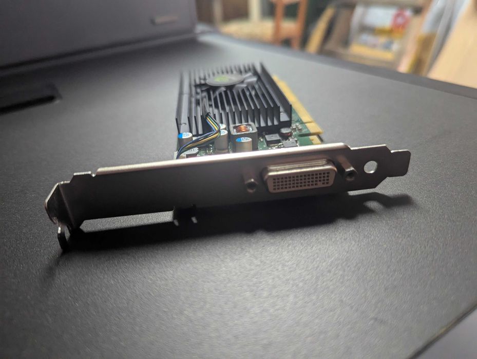 Видеокарта Nvidia NVS 315