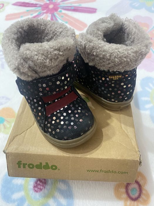 Ghete froddo piele 20