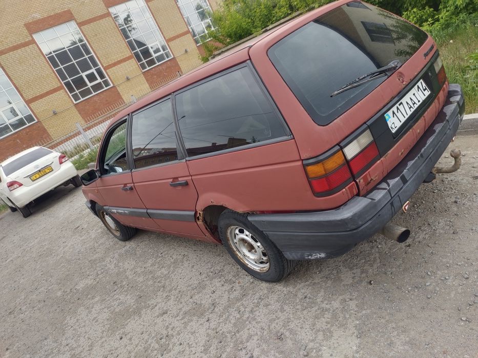 Срочно продам пассат б3