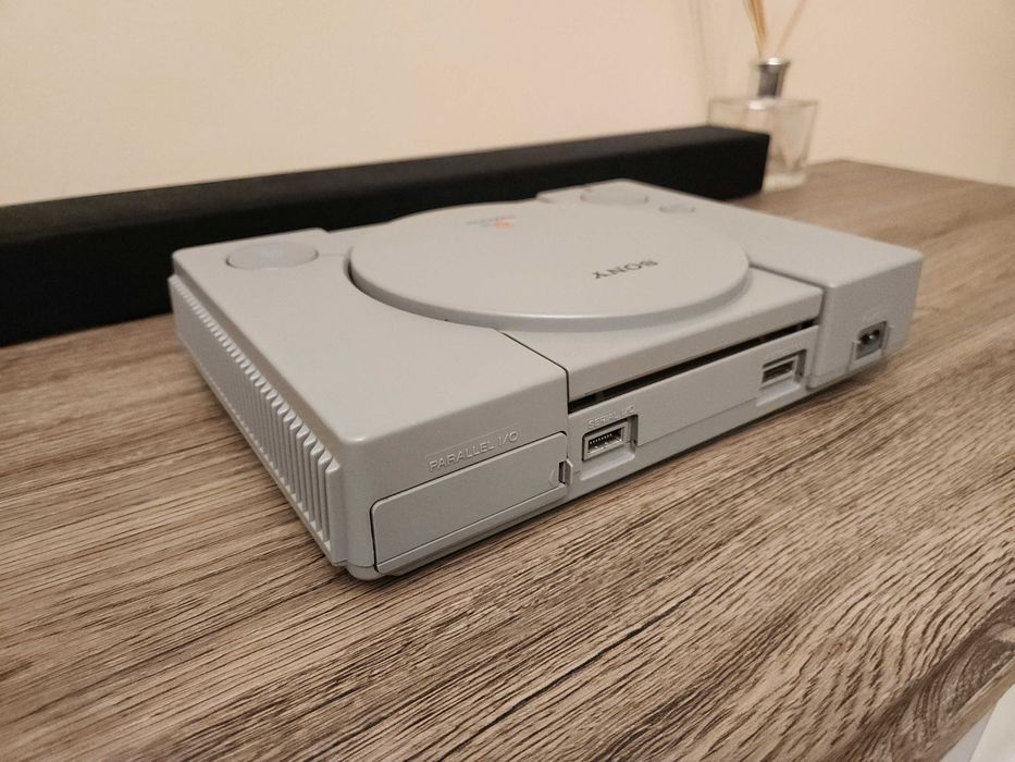 PlayStation 1 (PS1) - Modat, complet functional