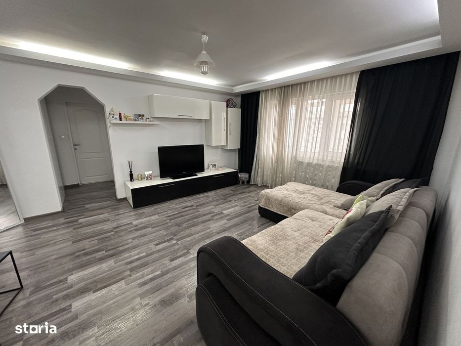 Apartament 2 camere, renovat, mobilat și utilat complet, Școala nr 14
