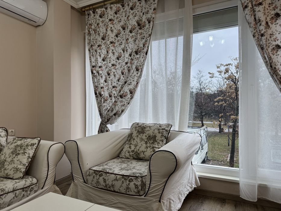 Дава се под наем Тристаен апартамент в София, Гео Милев - 110 кв.м за 1000 € - Снимка #2