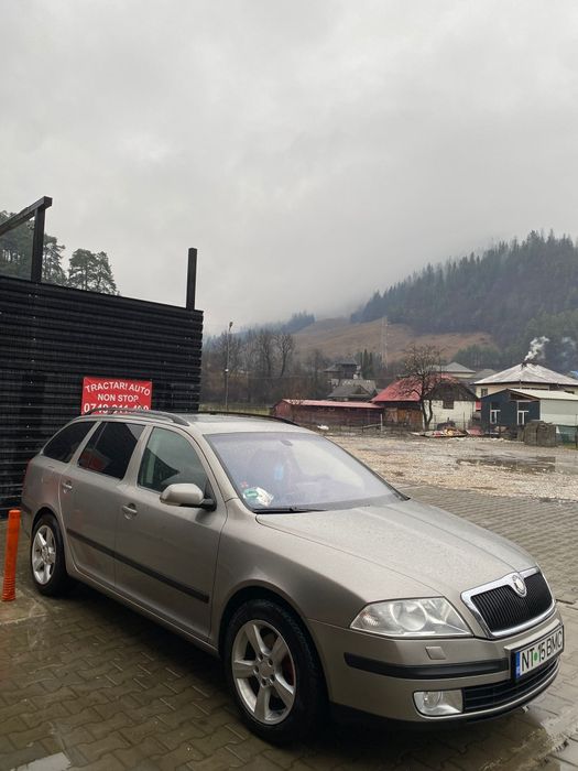 Skoda Octavia Combi 2.0 , 140 cp