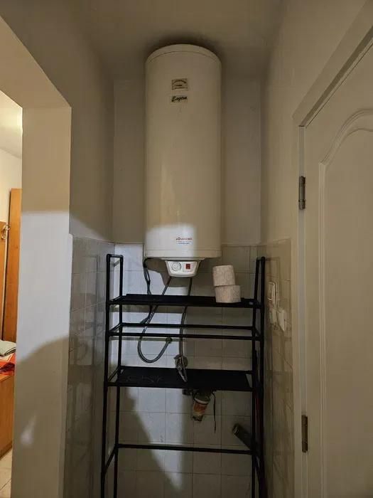 Дава се под наем Двустаен апартамент в Варна, Цветен квартал - 54 кв.м за 298.86 € - Снимка #6