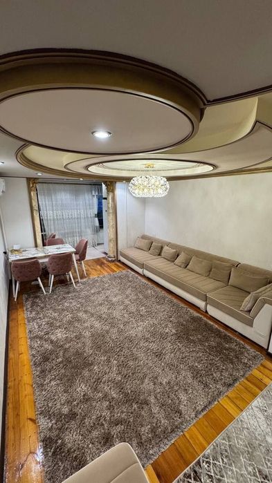 Продаётся своя 3 комнатная квартира