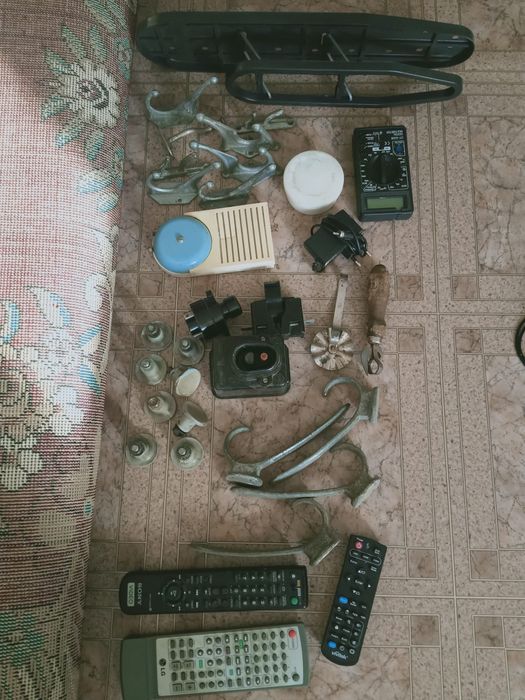 Приборы, предметы  СССР  и  мн. другое.