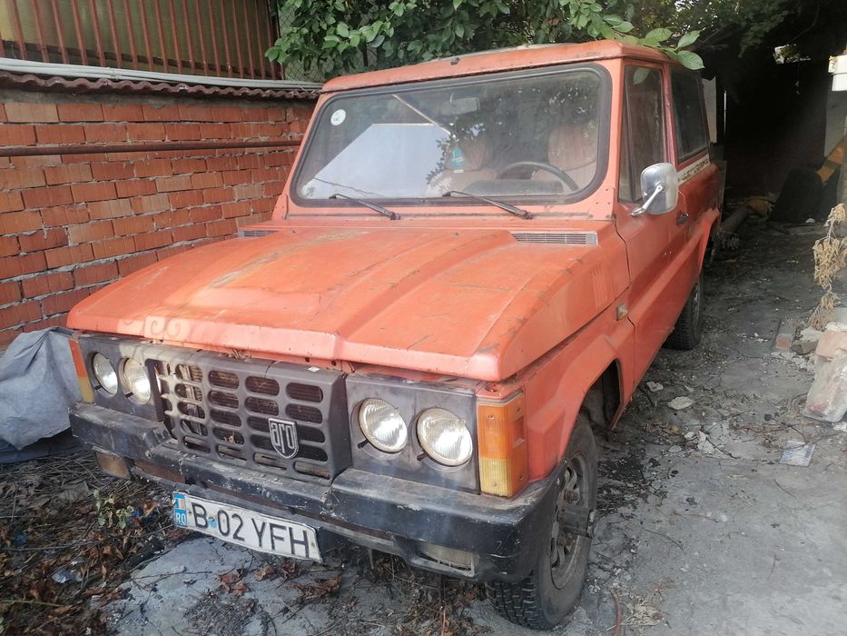 ARO 10 4X4  1992