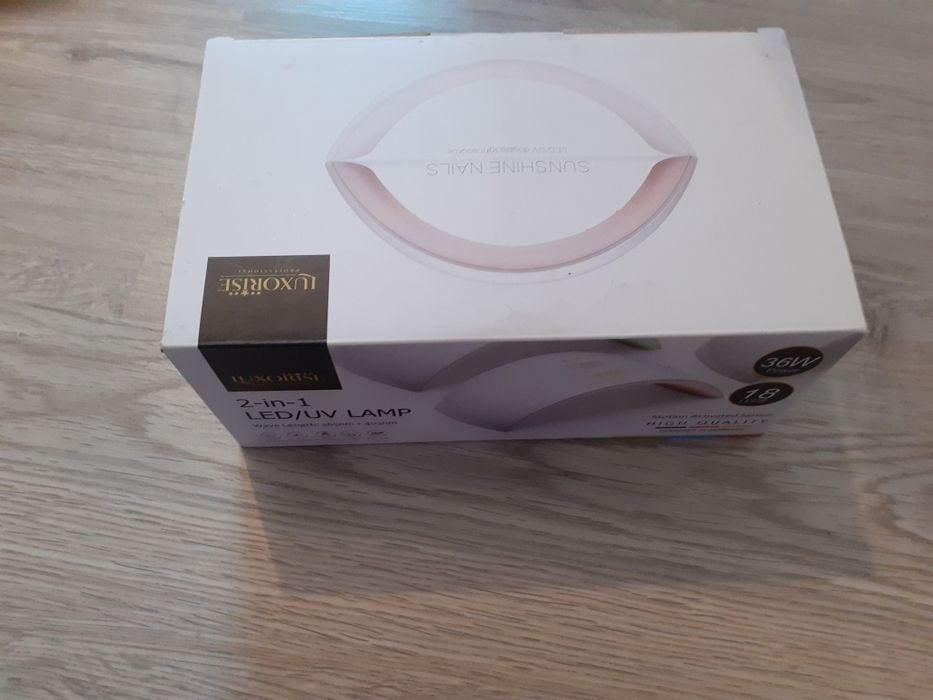 Set Lampa 2 in 1 LED UV si pila pentru unghii