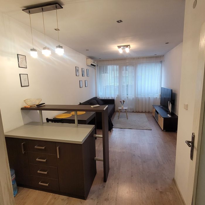 Дава се под наем Двустаен апартамент в София, Зона Б-18 - 67 кв.м за 638.01 € - Снимка #3