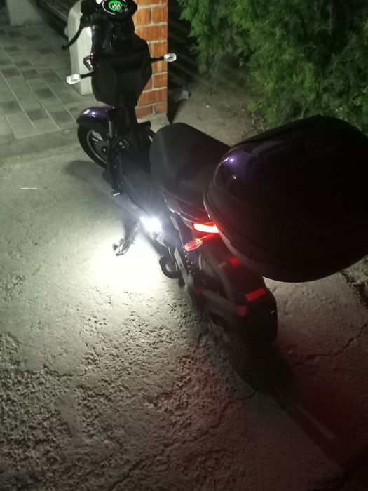 Продается электро скутер Новый