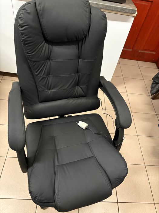 Офис масажен стол чисто нов само веднъж използван