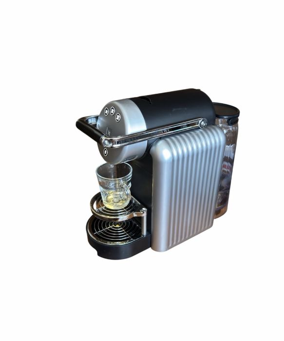 Espresor cafea Nespresso Zenius – Profesional, Stare Excelentă + CADOU