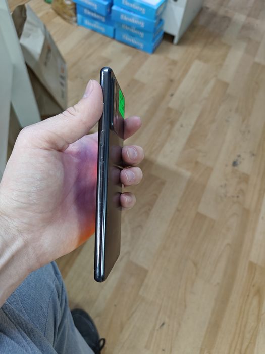 Samsung a72 128гб продам