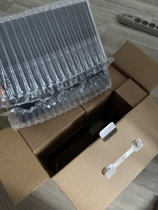 Продам комплект видеонаблюдения