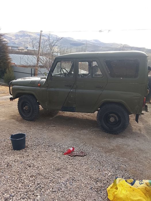 Uaz sotiladi holati yaxshi