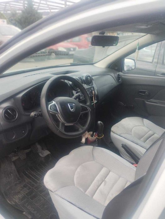 Vand Dacia Logan