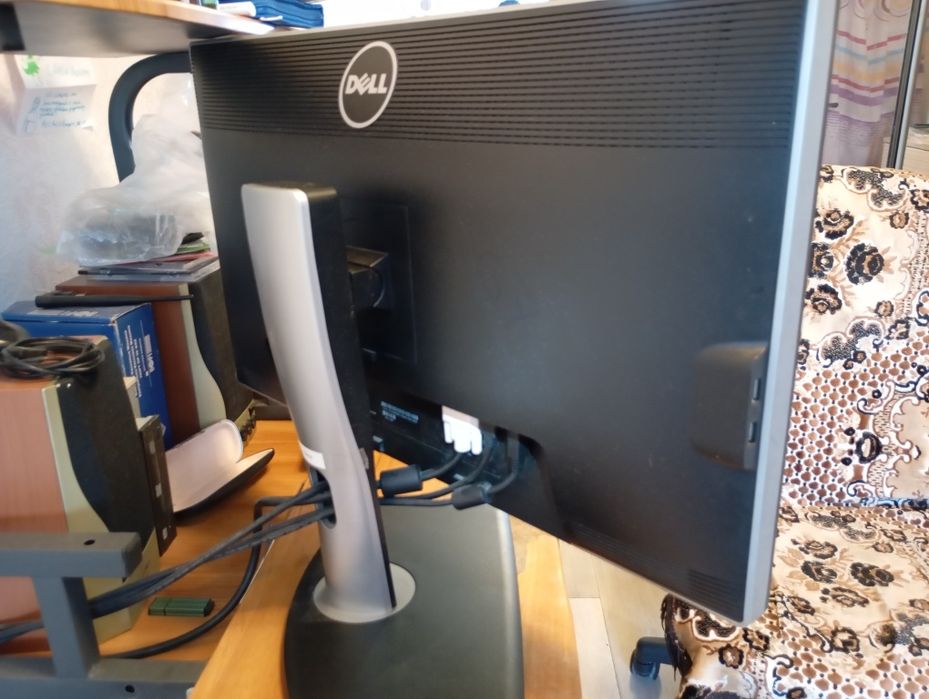 Монитор Deel U2713HMt