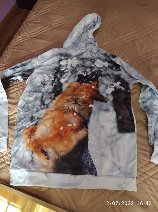 Суичър  xxxl 3D !