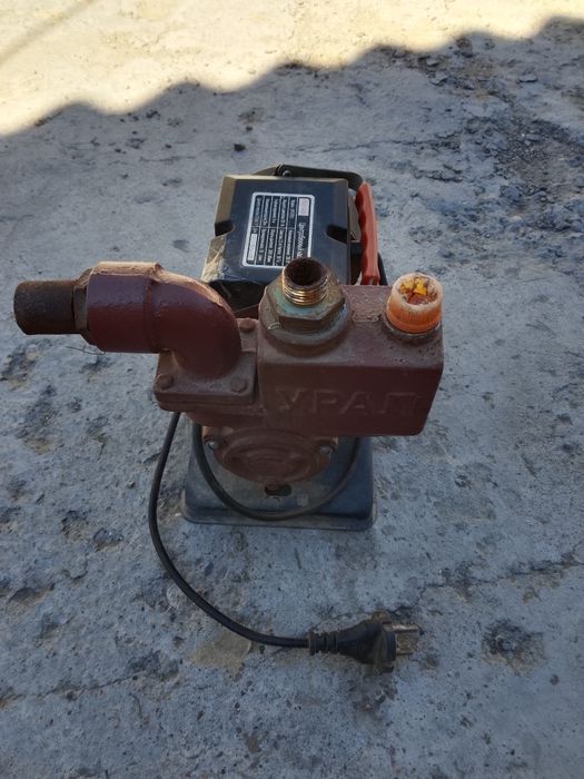 Насос водяной в отличном состоянии