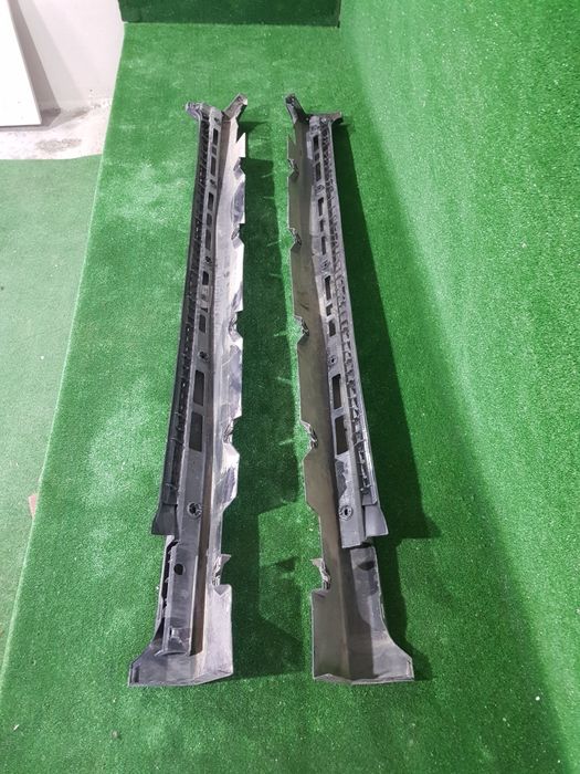 Prag/praguri Mercedes GLC W253 X253 an 2016-2018 Cod A 2536980900