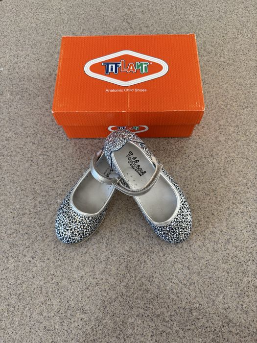 Туфли девочковые