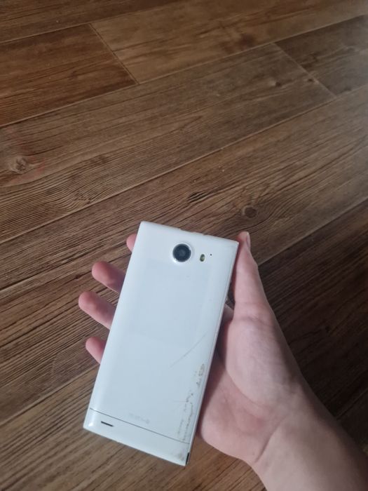 Телефоны на запчасти