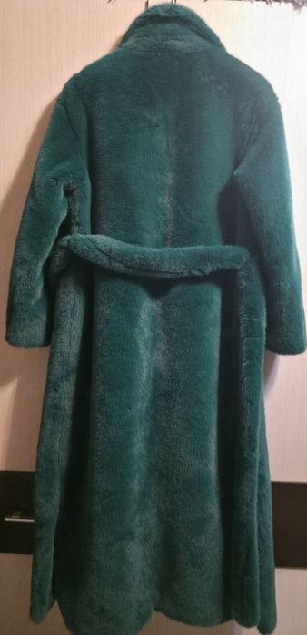 Шуба синтетическая новая